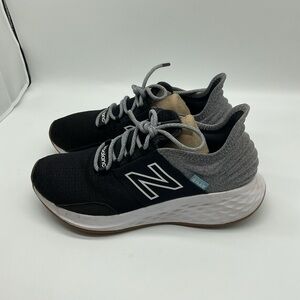 New Balance ROAV Fresh Foam Black Grey Size 8